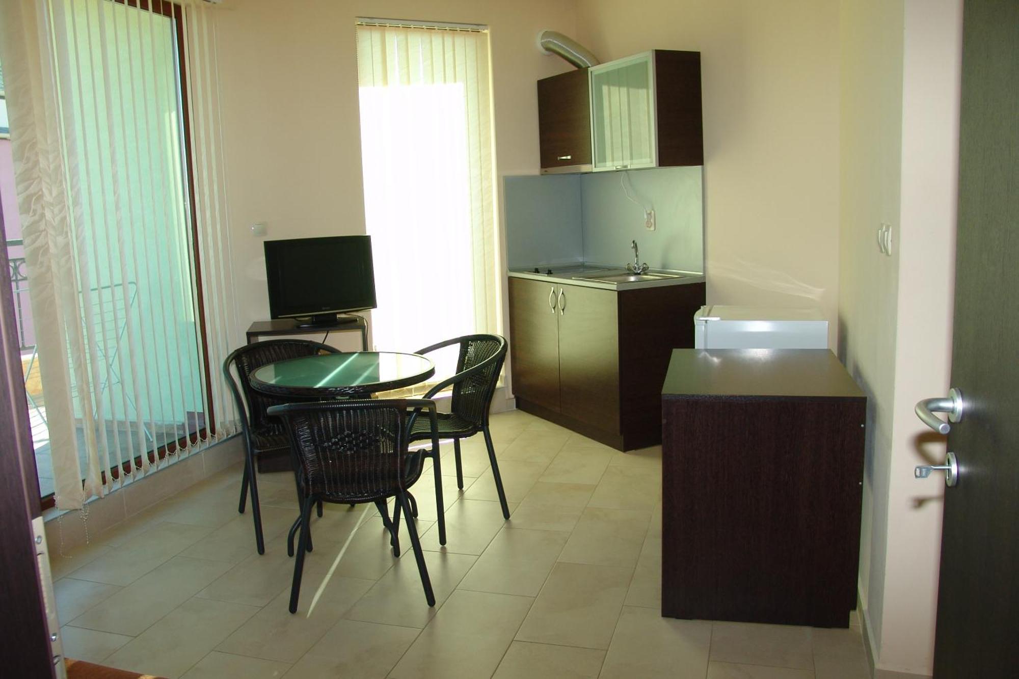 Serenity Hotel Sveti Vlas Bagian luar foto