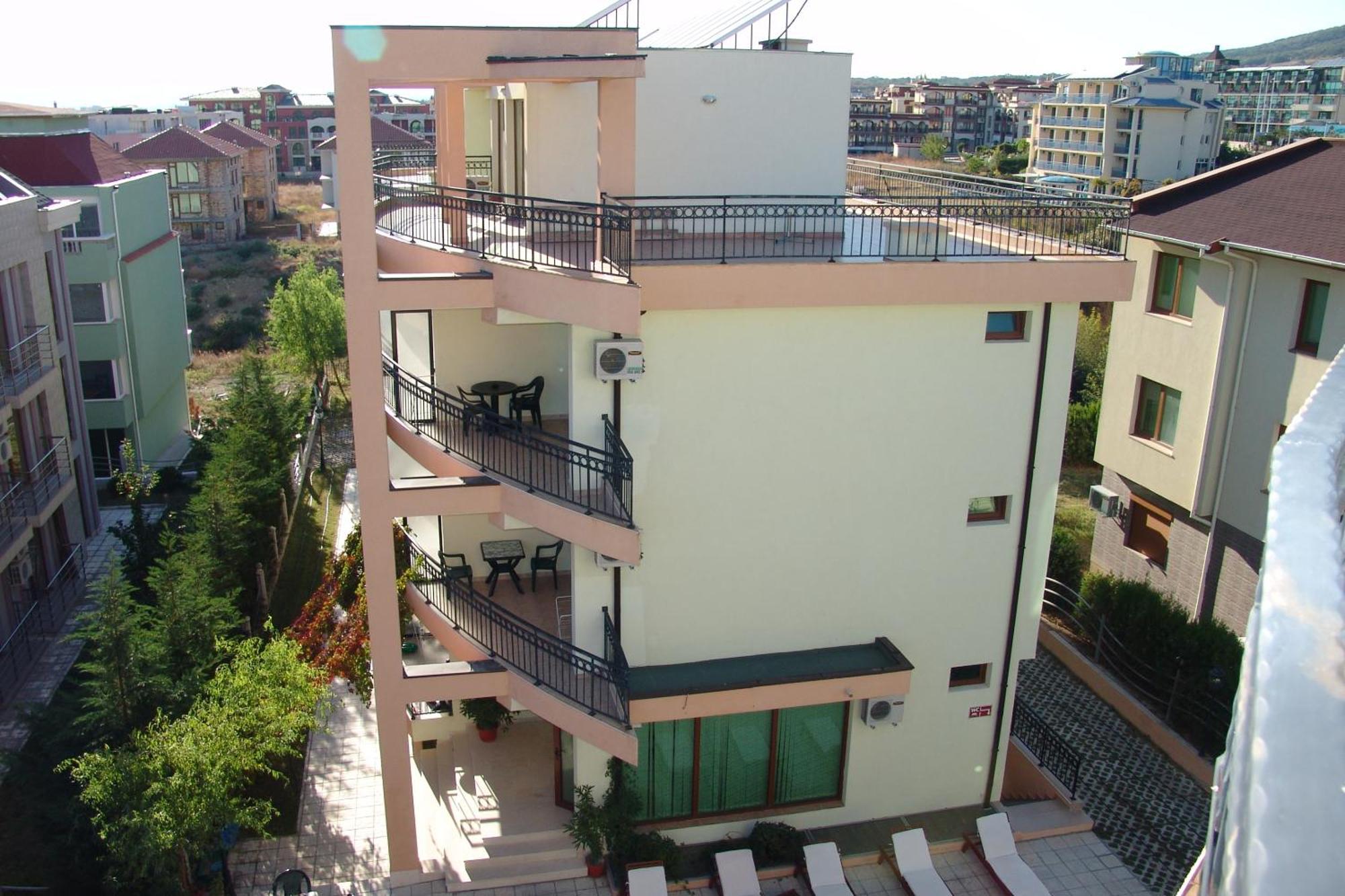 Serenity Hotel Sveti Vlas Bagian luar foto